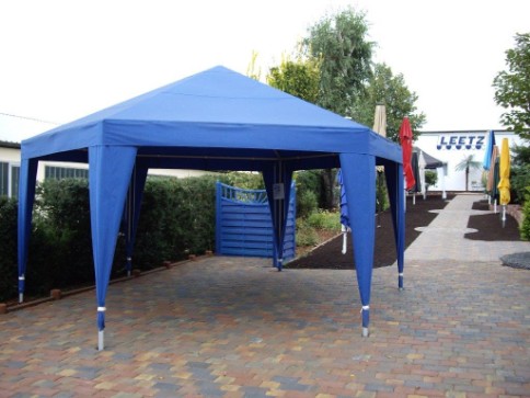 Fertige Ausstellungsfläche der Firma Leetz