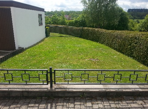 Originalfotoaufnahme einer Garage