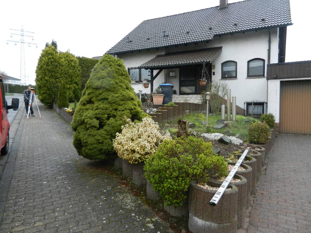 Vermessen der Anlage.